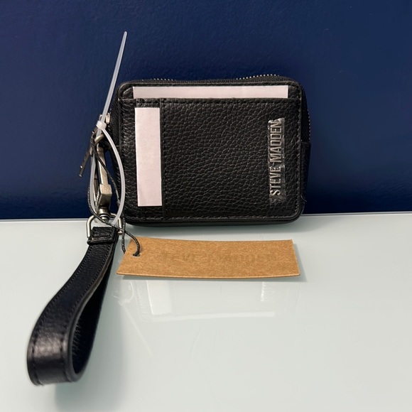 Steve Madden Handbags - NWT Steve Madden Wallet
